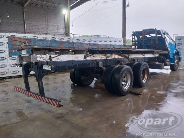 2009 MERCEDES BENZ L-1620 
