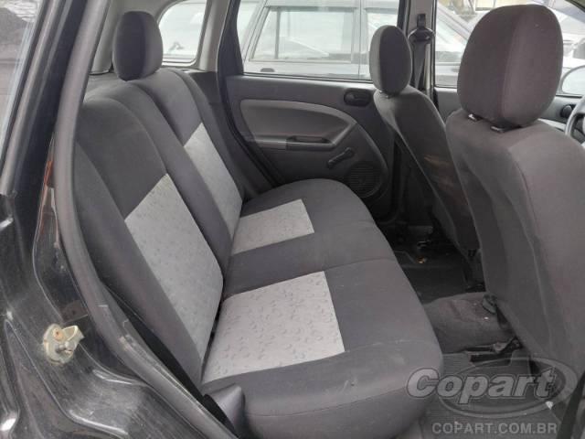 2009 FORD FIESTA 