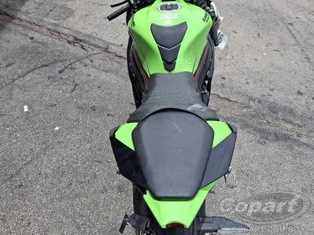 2022 KAWASAKI NINJA ZX-10R 