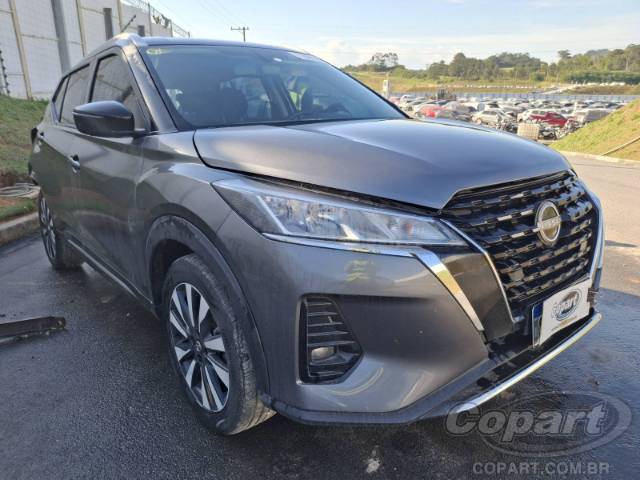 2024 NISSAN KICKS 