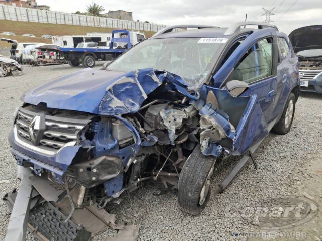 2021 RENAULT DUSTER 