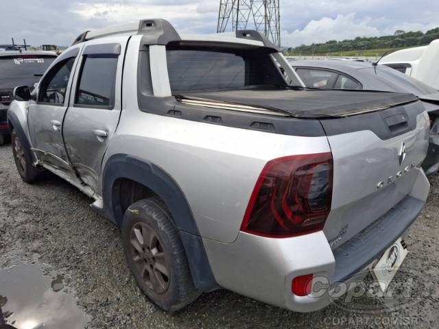 2016 RENAULT DUSTER OROCH 