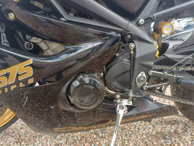 2006 TRIUMPH DAYTONA 