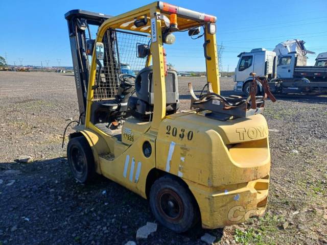 2017 TOYOTA EMPILHADEIRA 