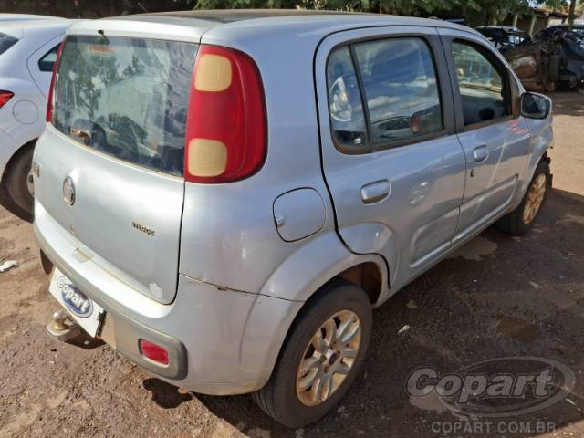 2012 FIAT UNO 