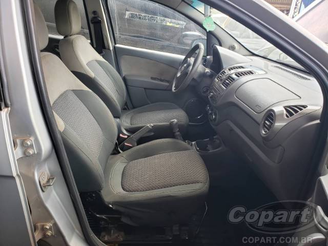 2015 FIAT GRAND SIENA 