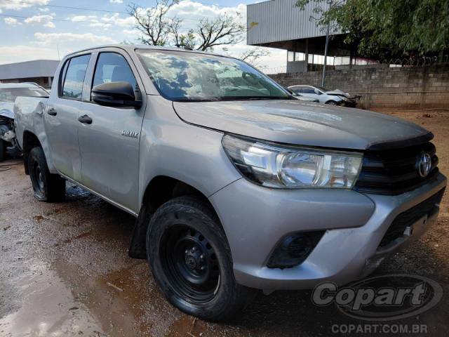 2020 TOYOTA HILUX CD 