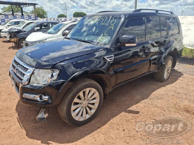 2016 MITSUBISHI PAJERO FULL 