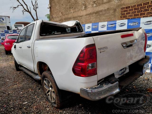 2020 TOYOTA HILUX CD 
