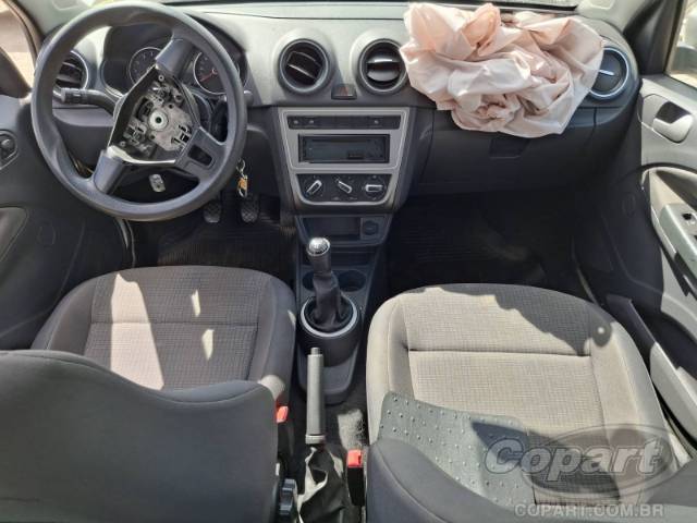 2013 VOLKSWAGEN VOYAGE 