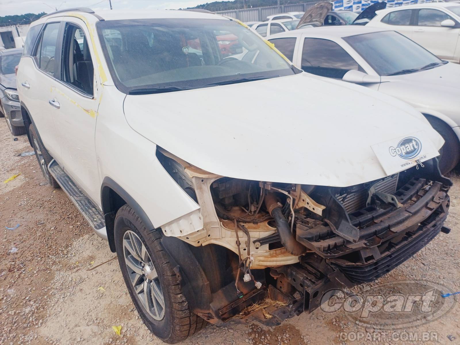 Veículo Toyota SW4 Toyota SW4 SRX 2.8 D-4D Turbo 2020 Médio Dano 2020 em leilão
