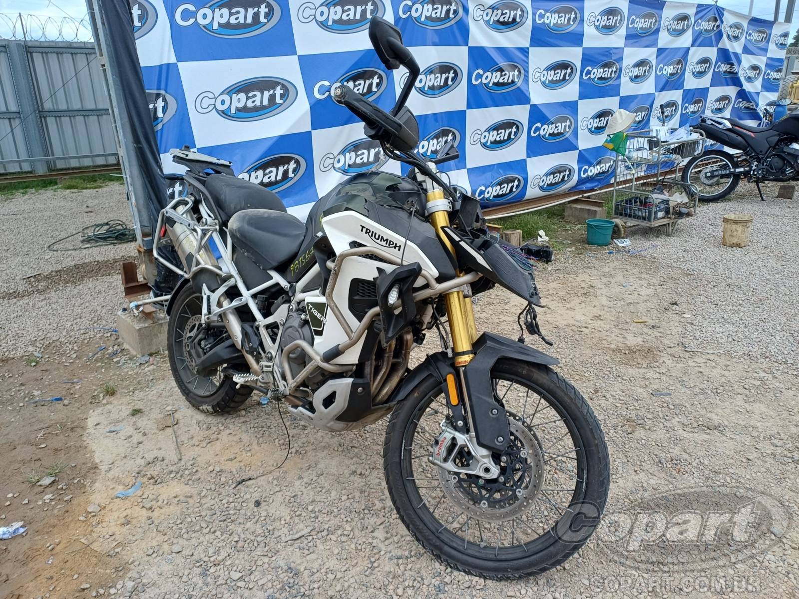 Veículo TRIUMPH Tiger Triumph Tiger 1200 Rally Explorer 2022 Colisão Pequena Monta 2022 em leilão