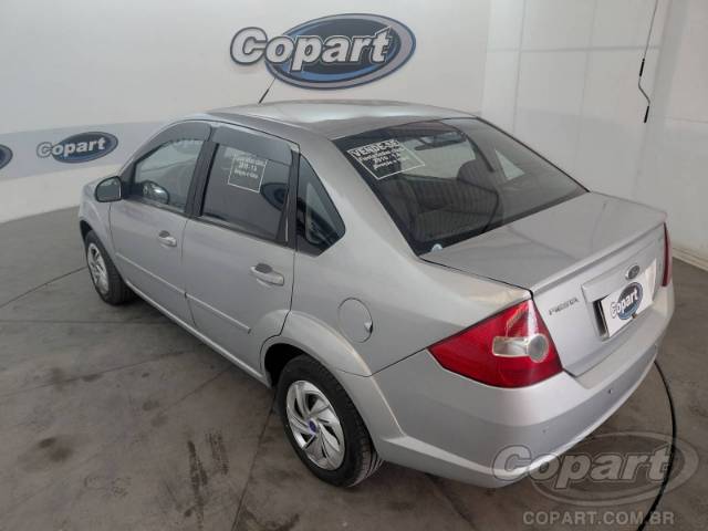 2010 FORD FIESTA SEDAN 