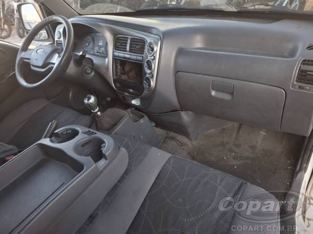 2014 KIA BONGO 