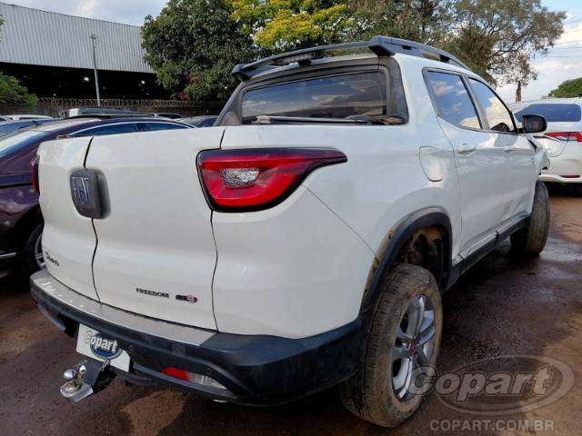 2021 FIAT TORO 