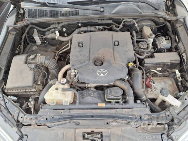 2021 TOYOTA HILUX CD 