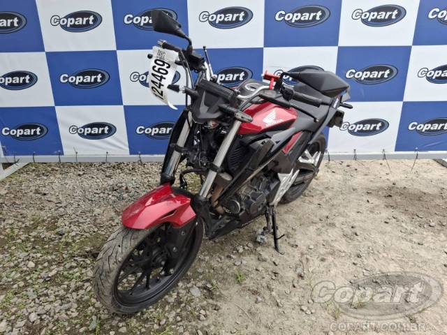 2025 HONDA CB 300F 
