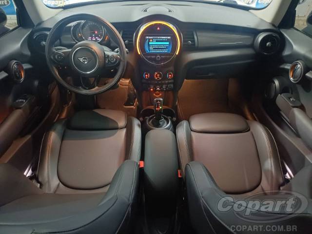 2020 MINI COOPER 