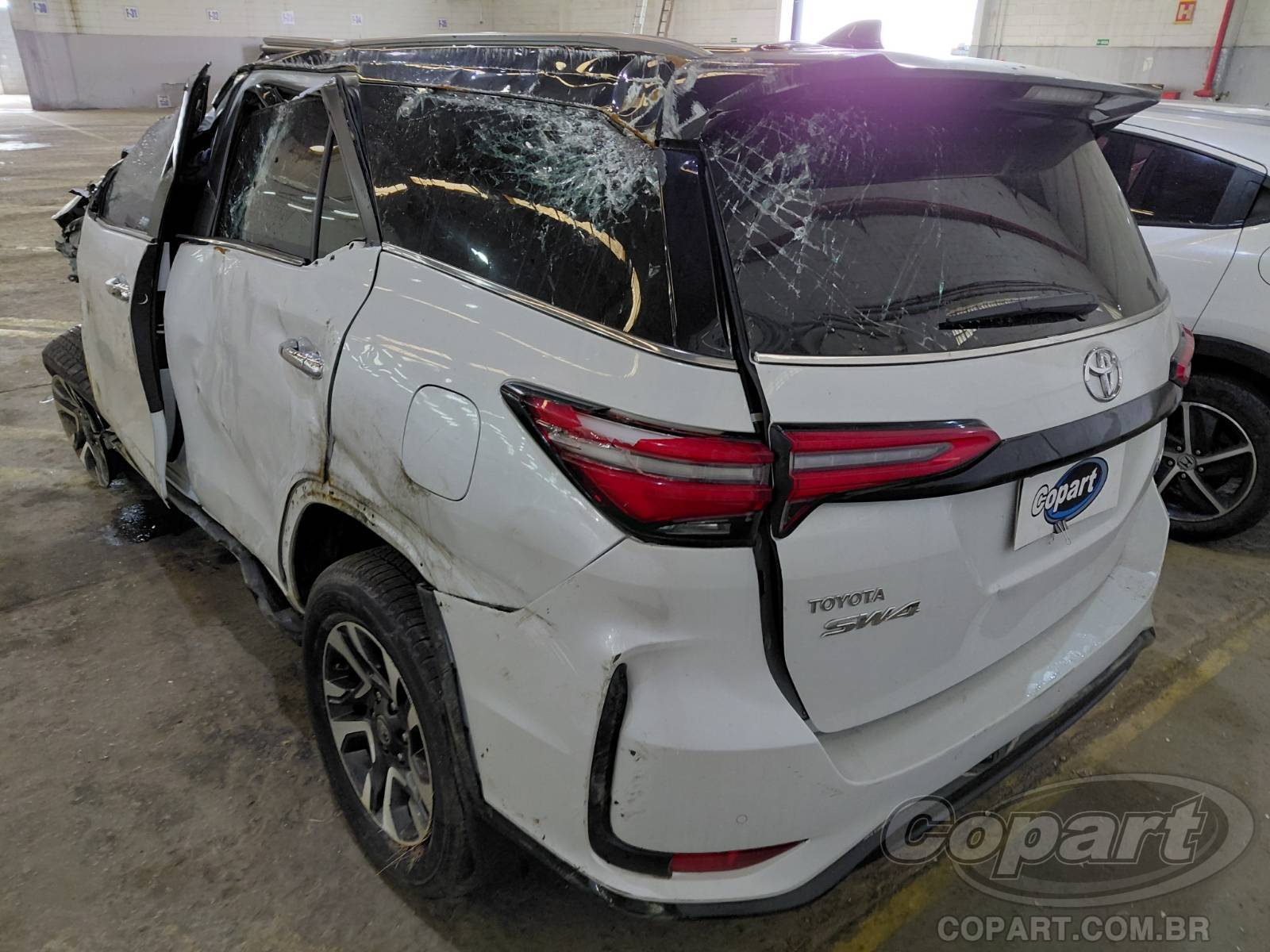 Foto 3: 2024 TOYOTA SW4