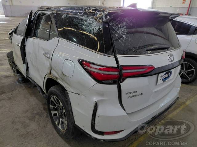 2024 TOYOTA SW4 