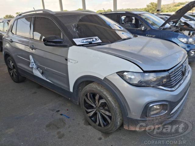2022 VOLKSWAGEN T-CROSS 