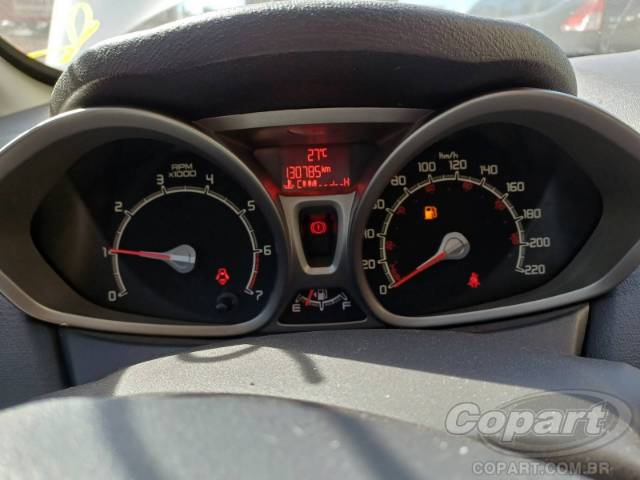 2013 FORD FIESTA 