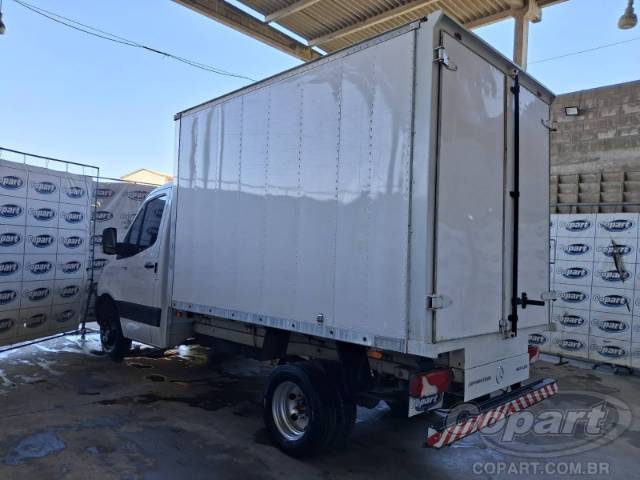 2025 MERCEDES BENZ SPRINTER TRUCK 