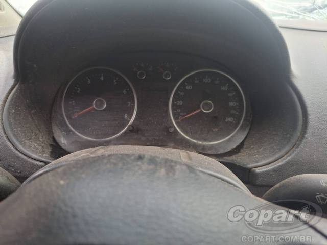 2015 VOLKSWAGEN SAVEIRO 