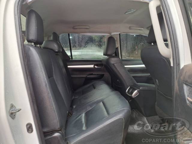 2021 TOYOTA HILUX CD 