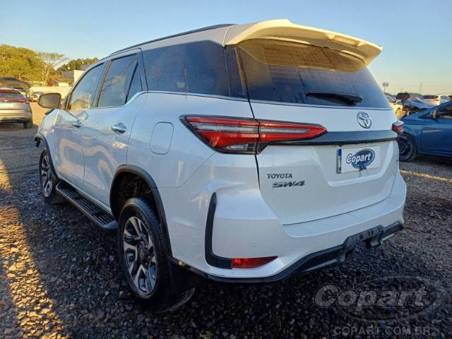 2024 TOYOTA SW4 