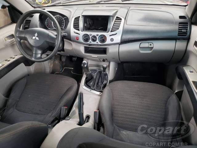 2015 MITSUBISHI L200 TRITON 