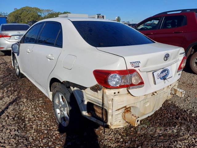2013 TOYOTA COROLLA 