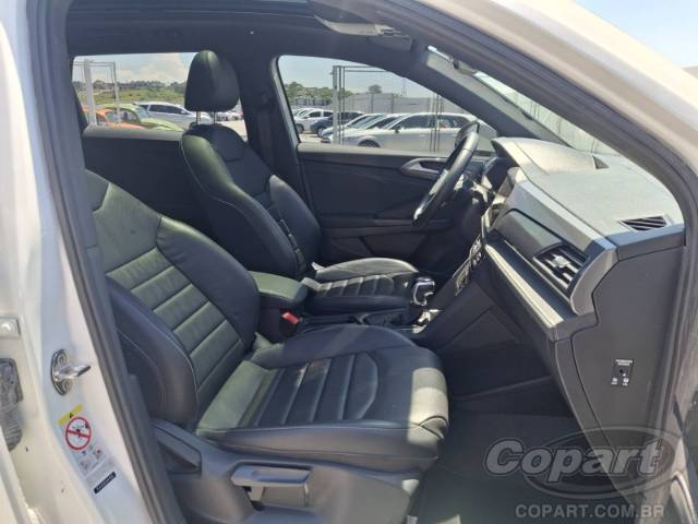 2024 VOLKSWAGEN TAOS 