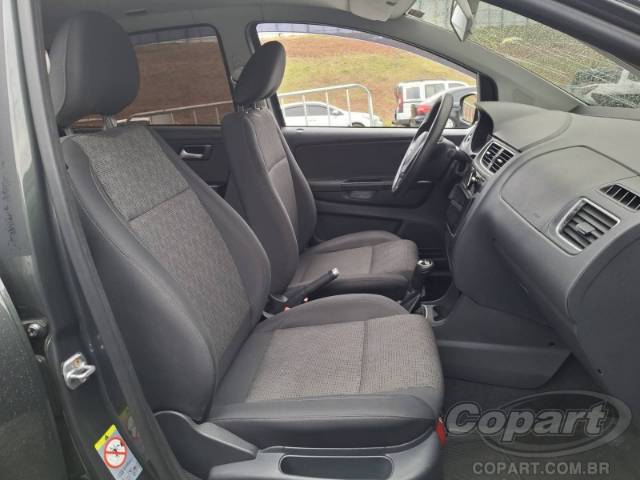 2013 VOLKSWAGEN FOX 