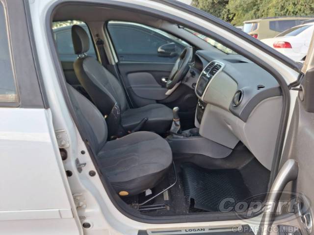 2015 RENAULT LOGAN 