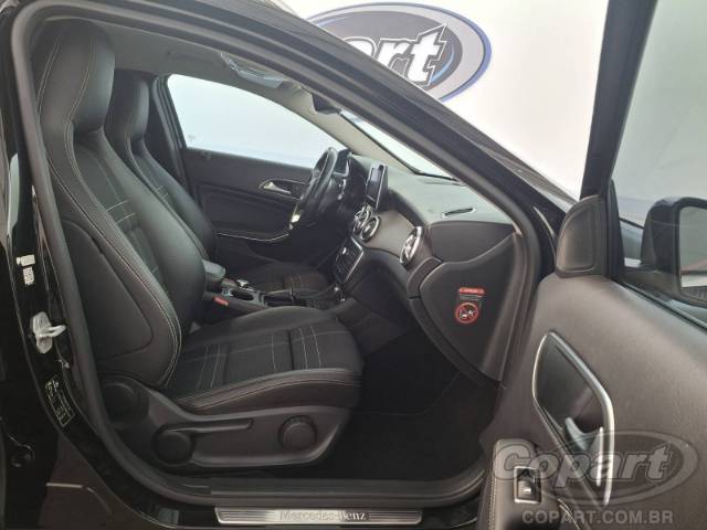 2017 MERCEDES BENZ GLA 