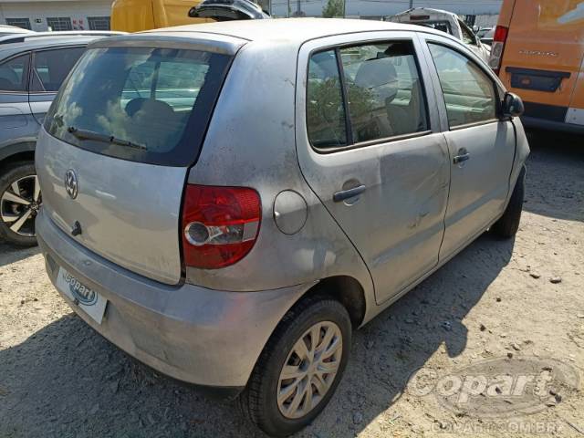 2005 VOLKSWAGEN FOX 