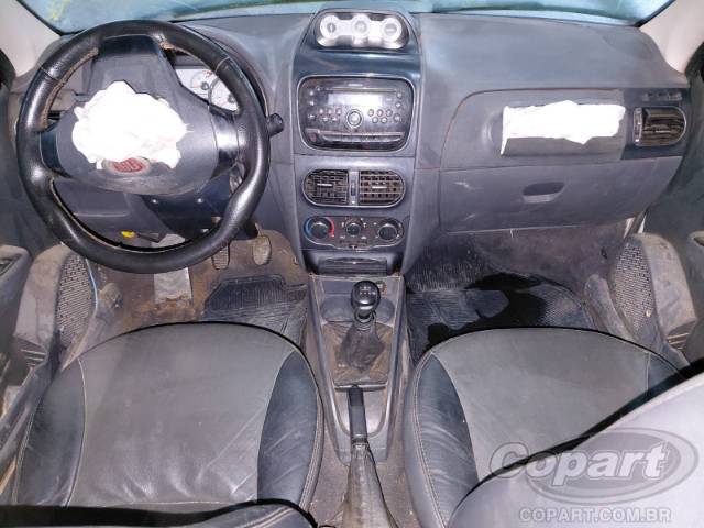 2013 FIAT STRADA 
