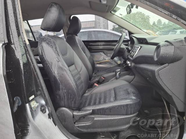 2022 NISSAN KICKS 
