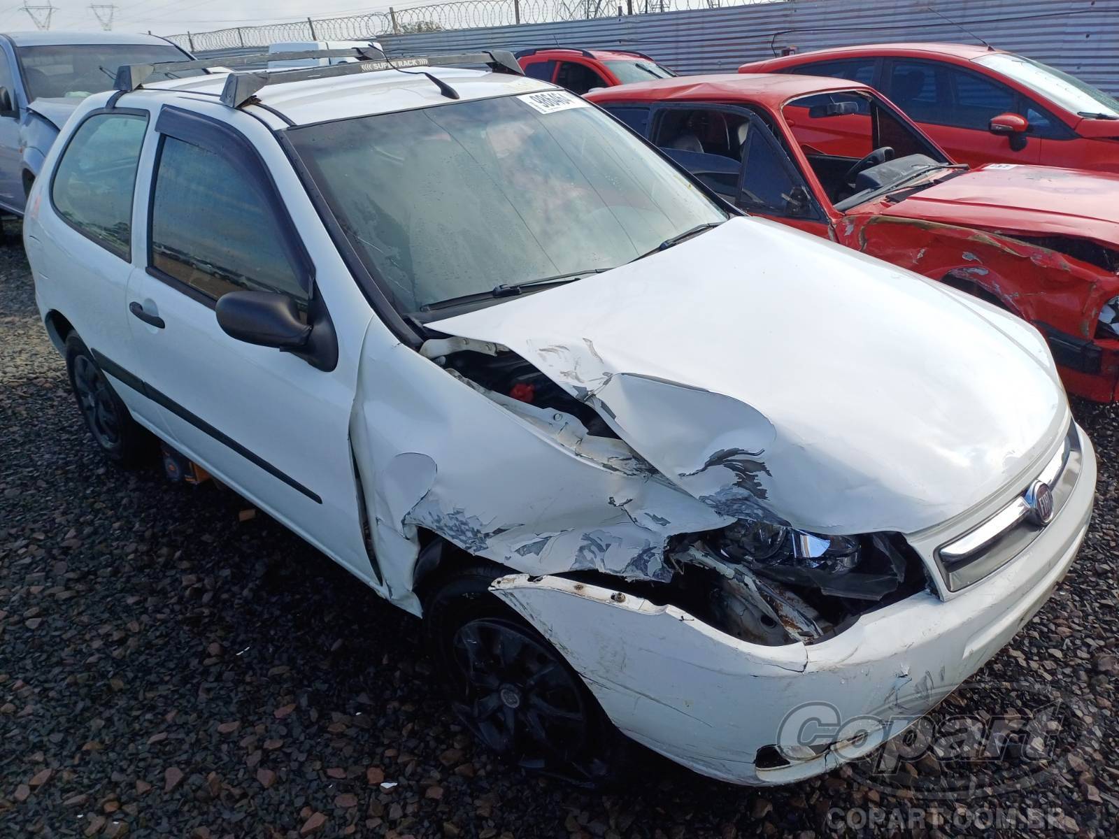 Veículo Fiat Palio Fiat Palio Fire Economy 1.0 2013 Colisão Média Monta 2013 em leilão