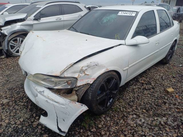 1998 CHEVROLET VECTRA 