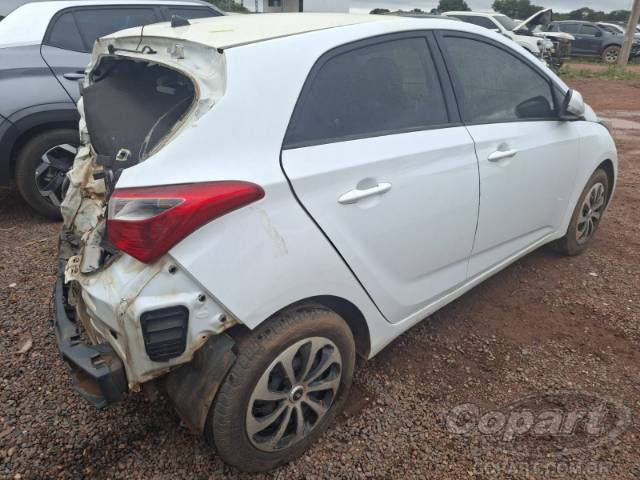2017 HYUNDAI HB20 