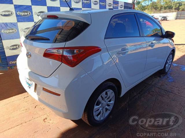 2017 HYUNDAI HB20 