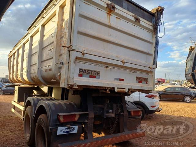 2015 PASTRE SEMI-REBOQUE 