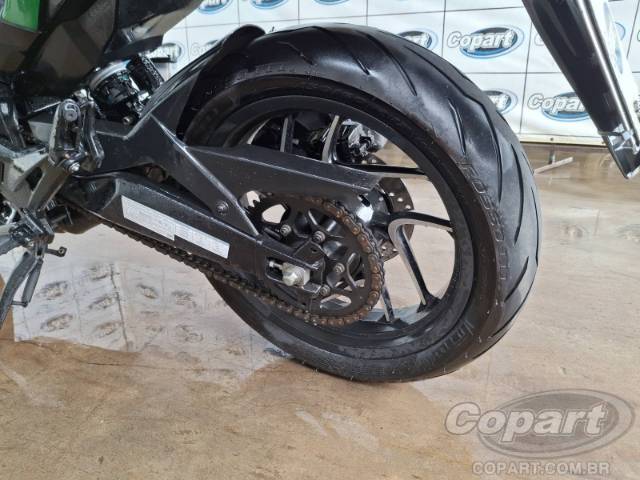 2025 BAJAJ DOMINAR 