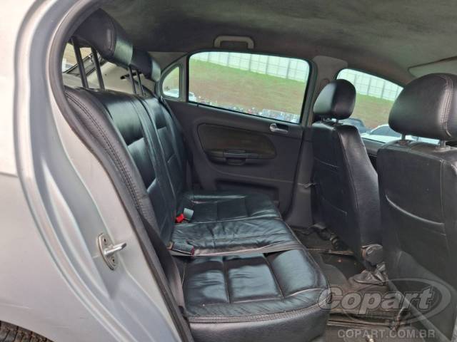 2010 VOLKSWAGEN GOL 