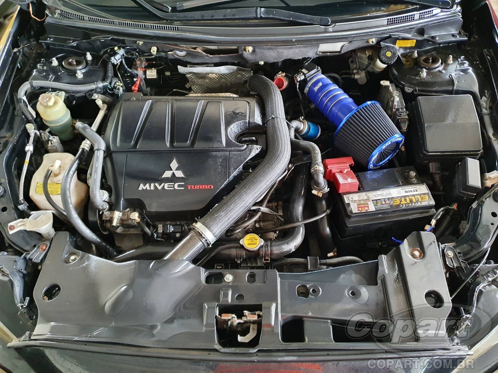 Foto 7 de 10: 2012 MITSUBISHI LANCER SPORTBACK