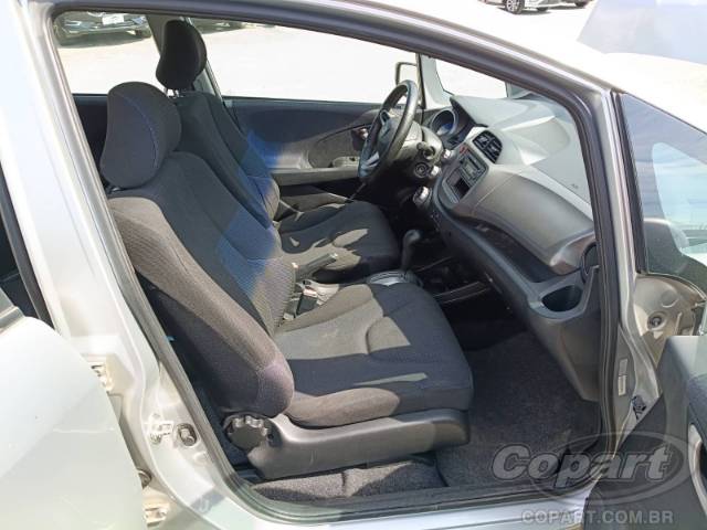 2011 HONDA FIT 