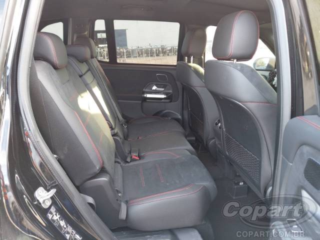 2025 MERCEDES BENZ GLB 