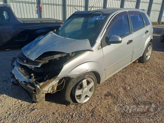2004 FORD FIESTA 